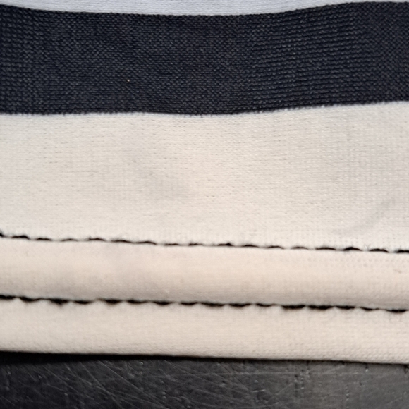 Zero Xposur Razorback Women's Work Out Top   Size 12 - Picture 6 of 7